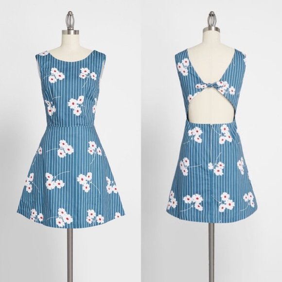 Modcloth Dresses & Skirts - NWT ModCloth 'I Know a Shortcut' Cotton Blue Stripe Floral Sleeveless Mini Dress